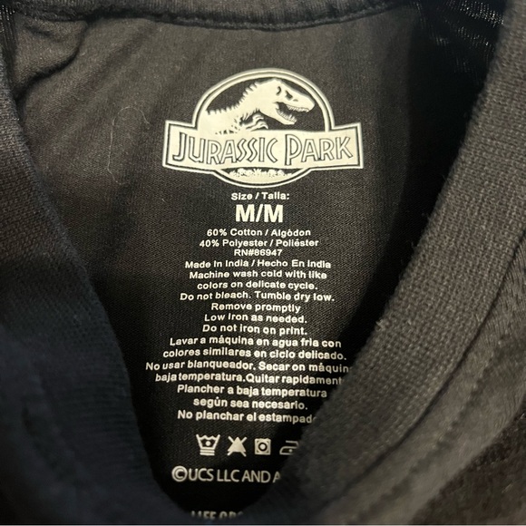 Jurassic Park Black Tee Medium - Picture 3 of 3